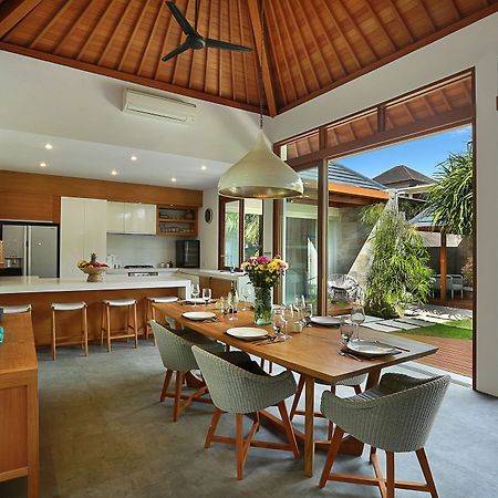 Villa Odyssey Семиняк Екстериор снимка