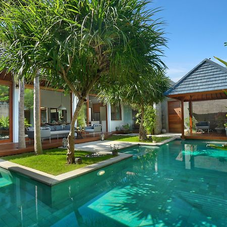 Villa Odyssey Семиняк Екстериор снимка